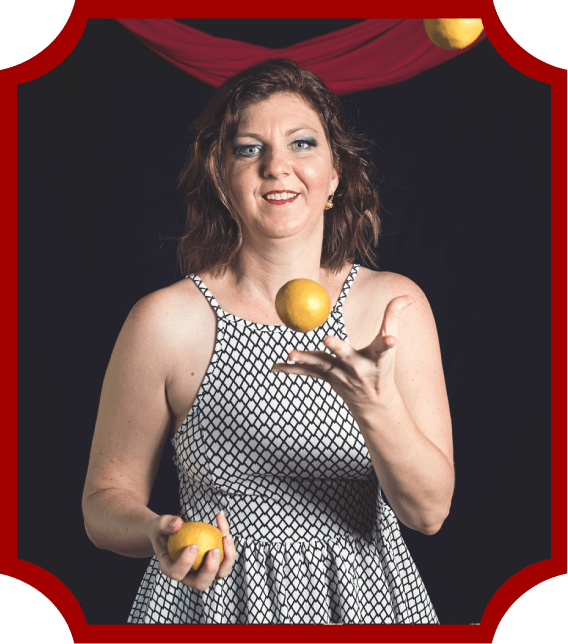 Juggling balls Performer - Marquee Social Media Juggling balls Performer - Marquee Social Media